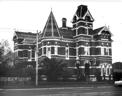 Ki-ora- 81 South Rd Brighton