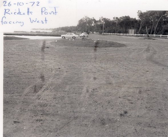 Ricketts Point facing West