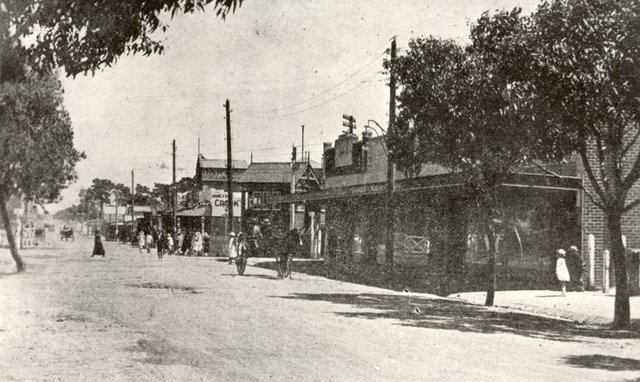 Hampton Street, Hampton