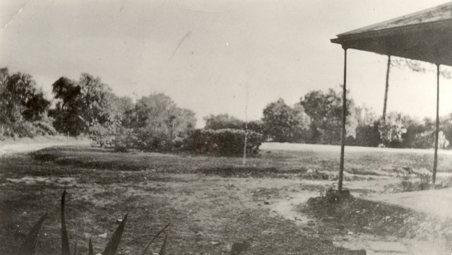 Black Rock House - caravan shed