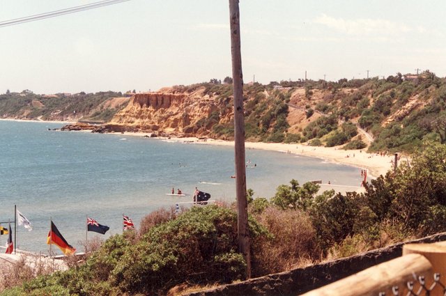 Half Moon Bay, Red Bluff, Black Rock