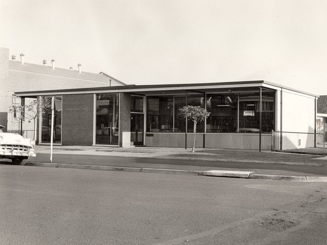 Sandringham Library