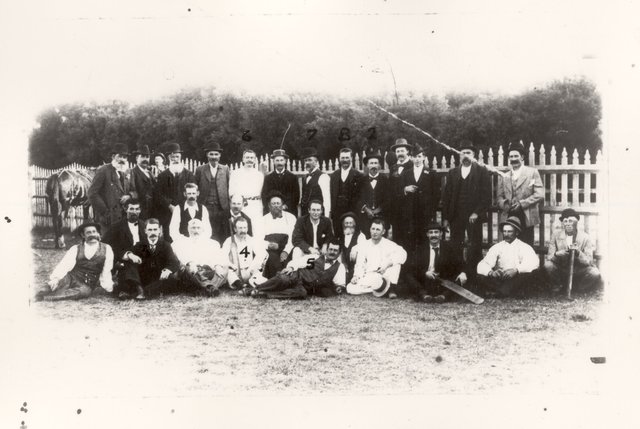 Cricket match, Sandringham Residents  v Moorabbin Shire Council
