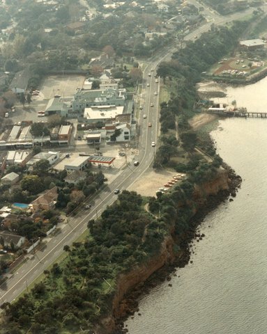Beach Road, Beaumaris