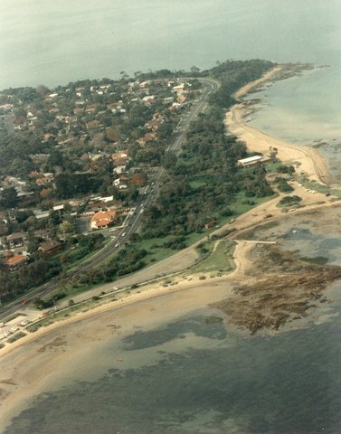 Beach Road, Beaumaris