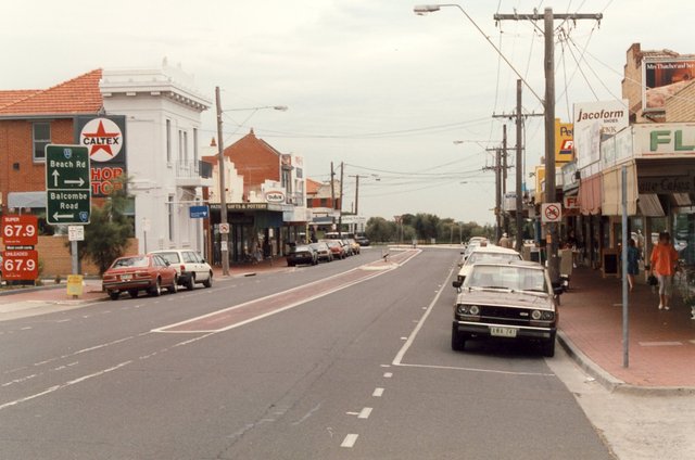 Bluff Road, looking south - Black Rock