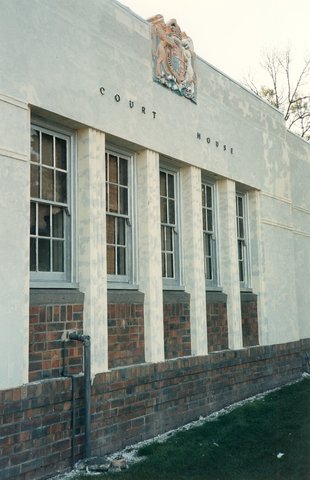 Brighton Court House