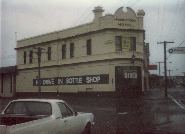 Hampton Hotel, Hampton