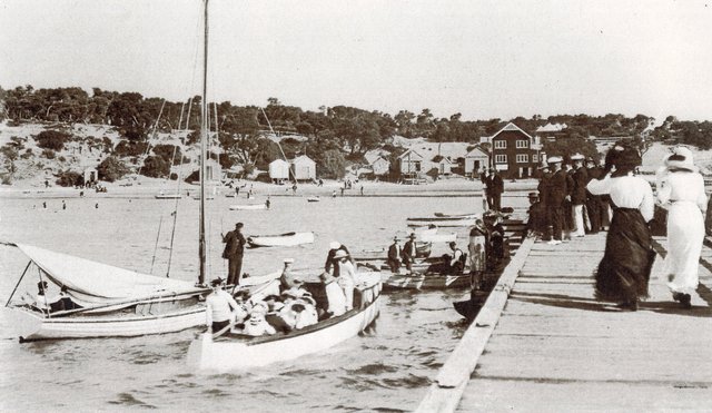 The pier at Hampton, Victoria