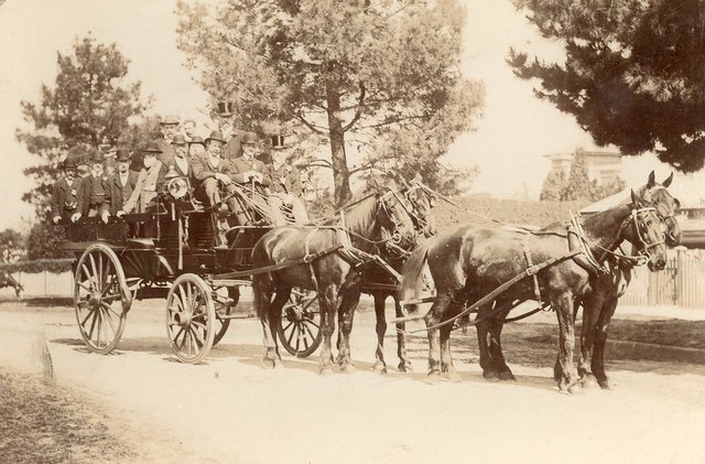 The Jolly Wayfarers' outing, Brighton
