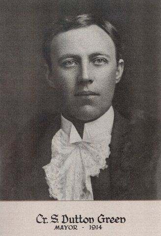 Cr S. Dutton Green, Mayor of Brighton