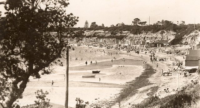 The beach, Hampton