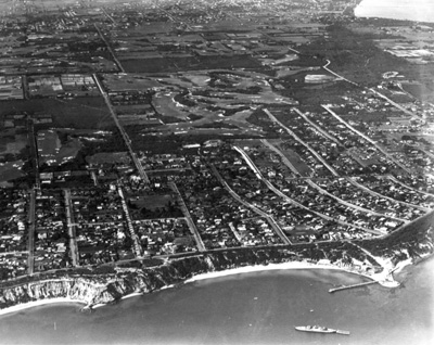 Black Rock-Half Moon Bay-Beaumaris/Cheltenham aerial photograph