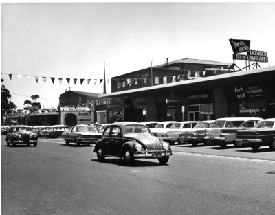 Church St-side parking bays