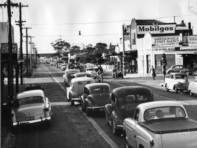 Nepean Highway(Pt Nepean Rd) corner of Martin St Gardenvale