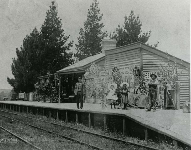 Beaconsfield Railway Station