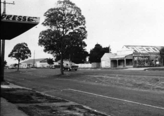 High Street Cranboune 1960s
