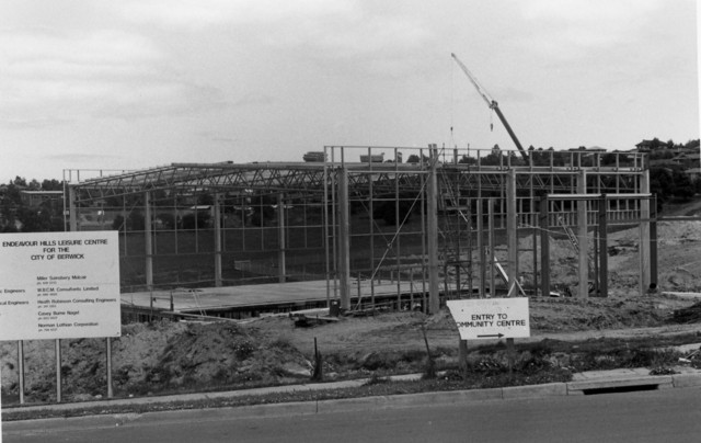 Construction of the Endeavour Hills Leisure Centre