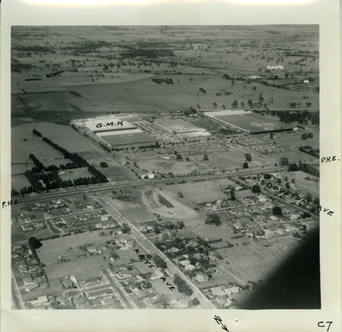 Princes Highway at Hallam / Eumemmerring