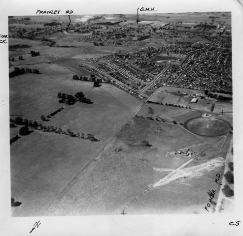 View over Doveton / Eumememrring