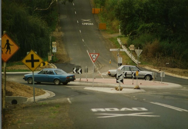 Roundabout in Harkaway
