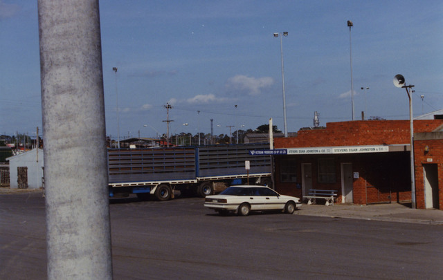 Dandenong Stock Market