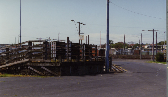 Dandenong Stock Market
