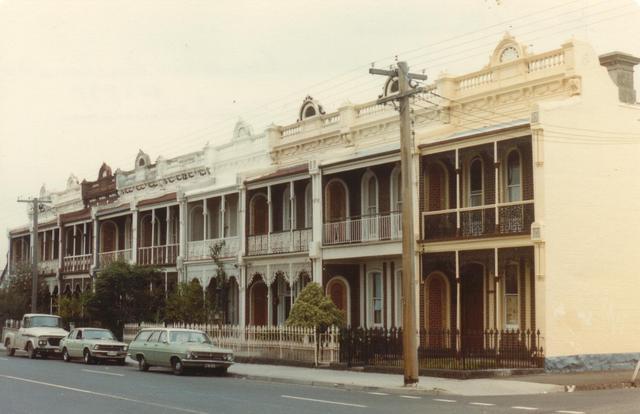 a row of terrace houses in Moreland Rd, brunswick c1890