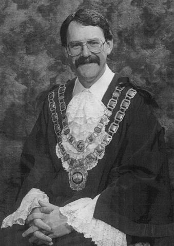 Cr Ken Goss JP, Mayor Coburg 1989-90