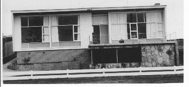 [Housing, Warrnambool]