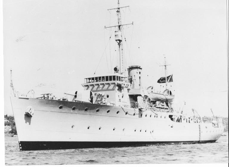 [HMAS Warrnambool]