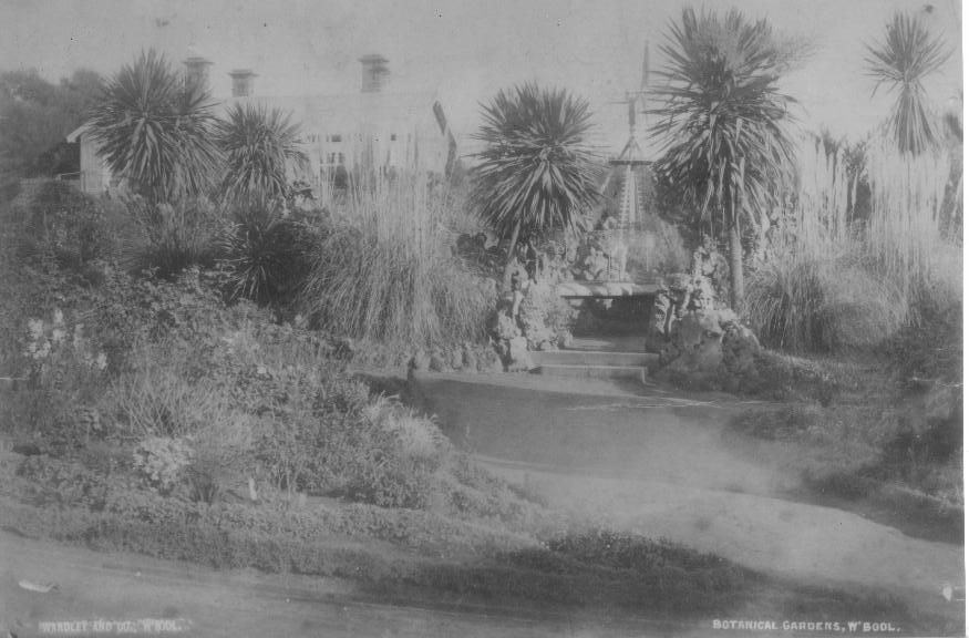 Botanical Gardens, W'bool