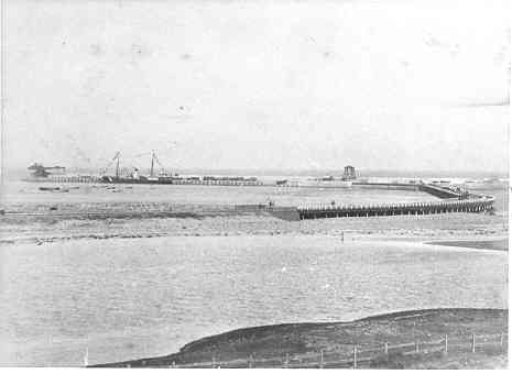 [Warrnambool breakwater and harbour]