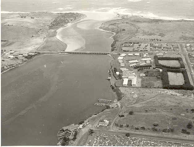 [Hopkins River mouth]