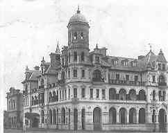 [Hotel Mansions, Warrnambool]