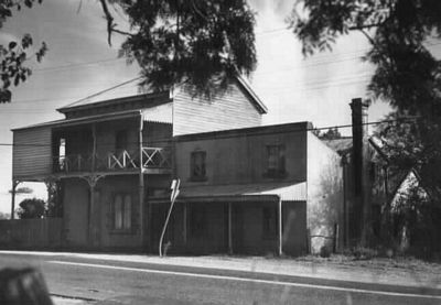 Finn's Upper Yarra Hotel