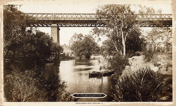 Yarra River at Alphington
