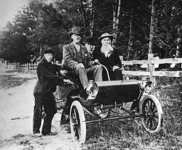 One of the earliest cars in Heidelberg