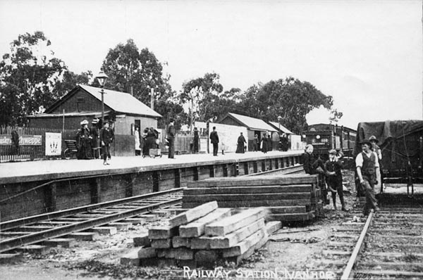 Ivanhoe Railway Station