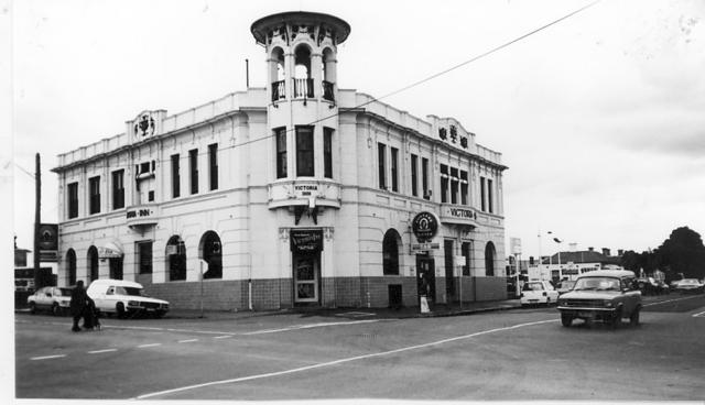 Victoria Inn, 45 Douglas Parade, Williamstown