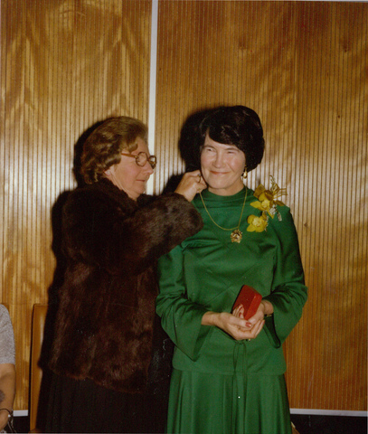 Mrs Lola Grant wife of Cr Doug Grant