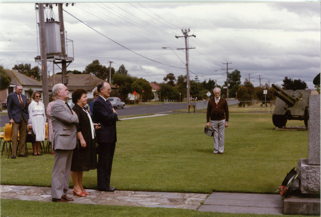 Mayor W.L.J. (Les) Crofts