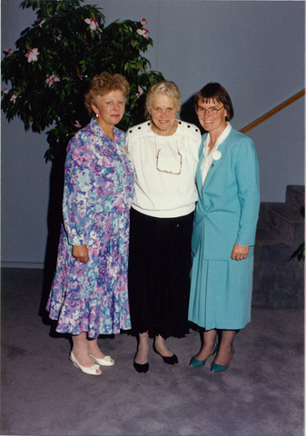 City of Altona Mayoress Mrs Duane with unidentified persons