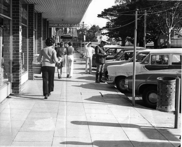 Altona - Railway Street,