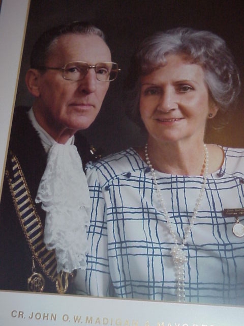 Cr John O.W,. Madigan (Mayor 1985-6) & Mayoress.  