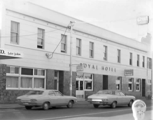 Royal Hotel, Barkly Street Footscray