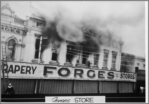Fire at Forges Drapery store, Nicholson Street, Footscray