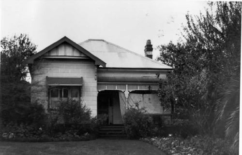 Curator's cottage, Footscray Park