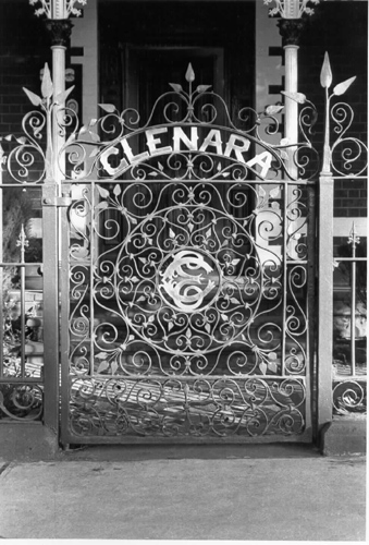 'Glenara' gate, 80 Stephen Street, Yarraville