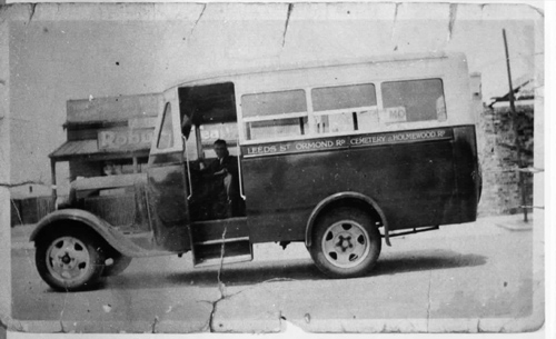 Bus - Leeds St, Ormond Rd, Cemetery, Holmewood Rd.
